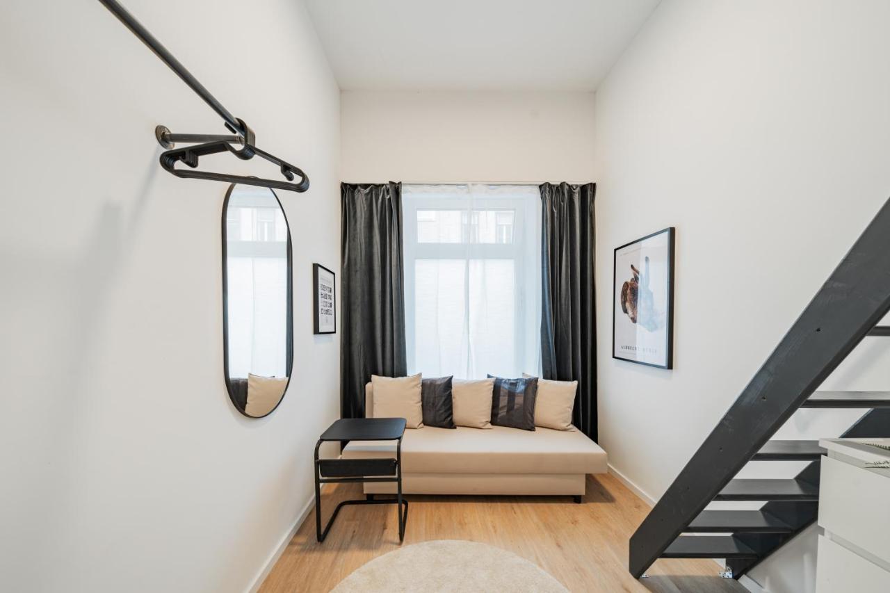 Chic Central City Rooms By Home2 비엔나 외부 사진