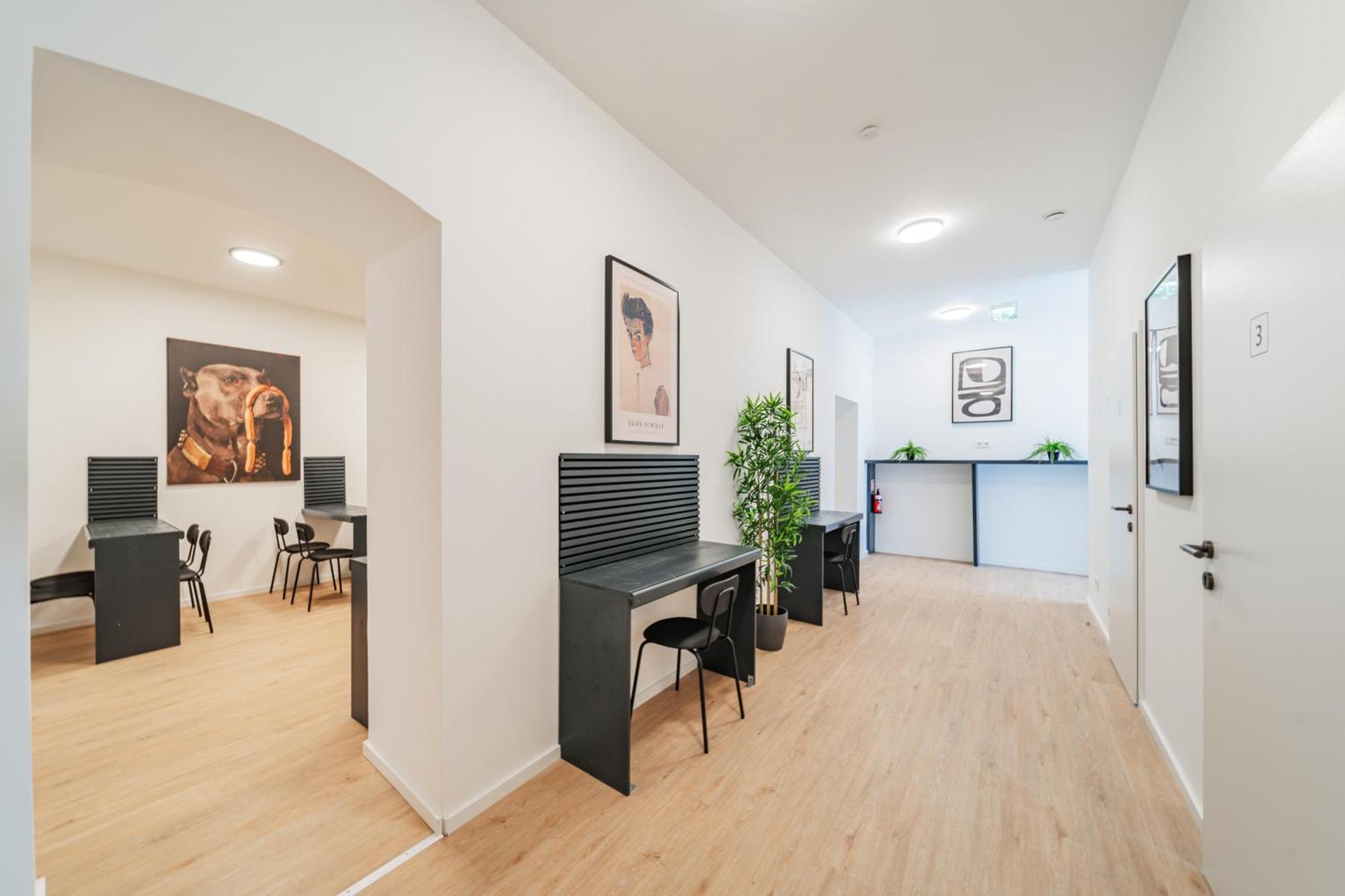 Chic Central City Rooms By Home2 비엔나 외부 사진