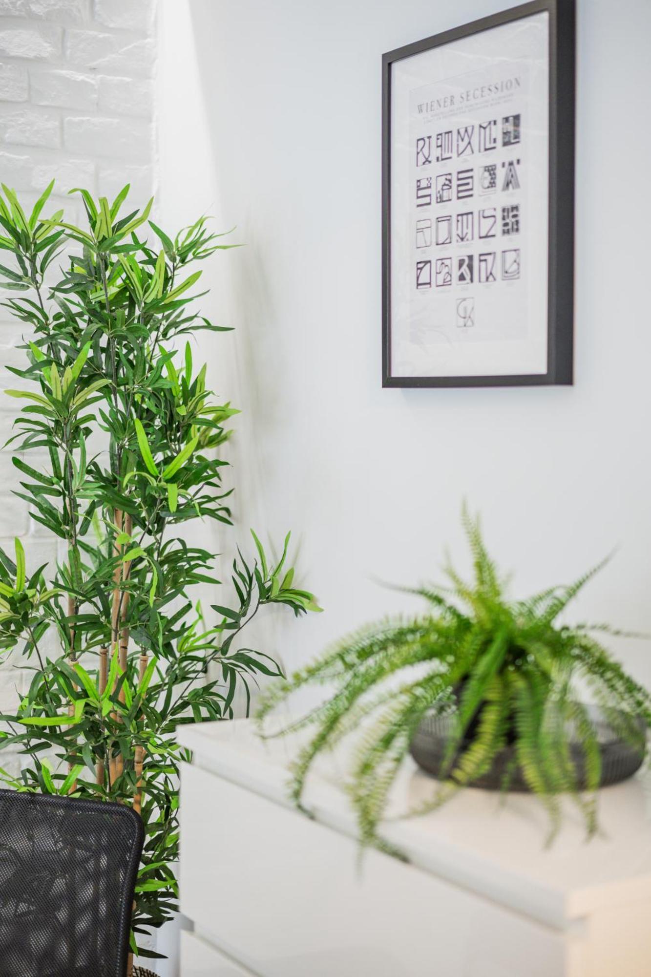 Chic Central City Rooms By Home2 비엔나 외부 사진